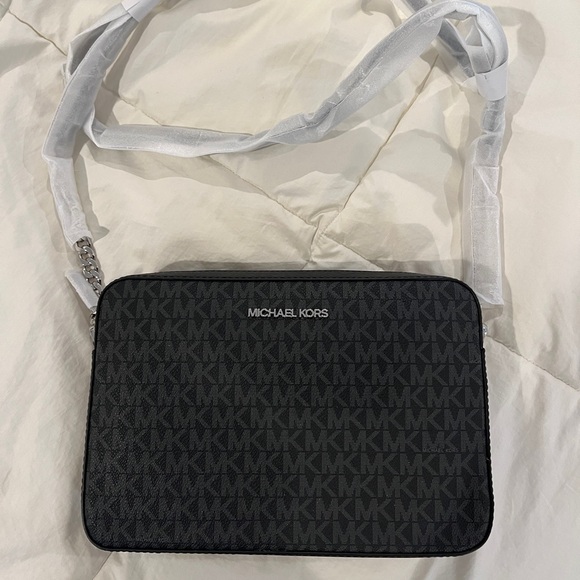 NWT Michael Kors Jet Set Large Logo Crossbody Bag with Zip Chain - Picture 5 of 6